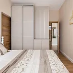 Platan Tower Baltic & Апартаменты Свиноуйсьце