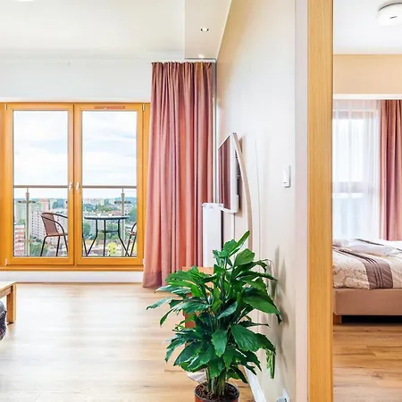 아파트 Platan Tower Baltic & *