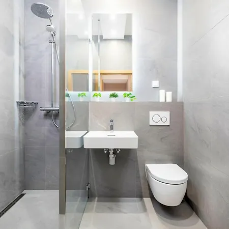 Platan Tower Baltic & سفينويتشي