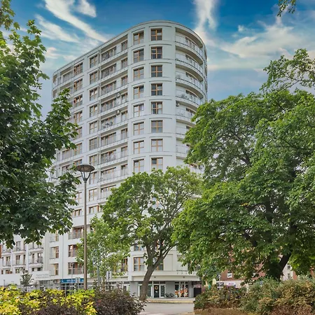 Appartamento Platan Tower Baltic & *