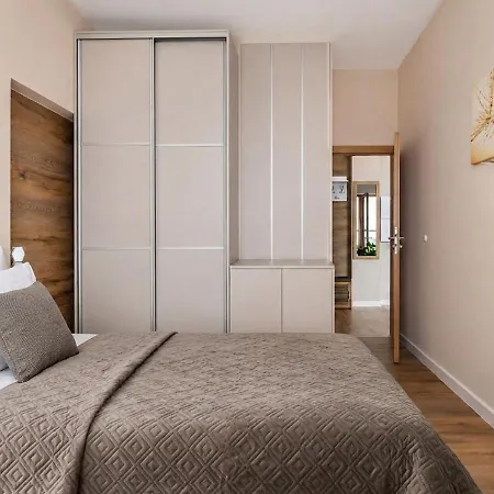 Platan Tower Baltic &