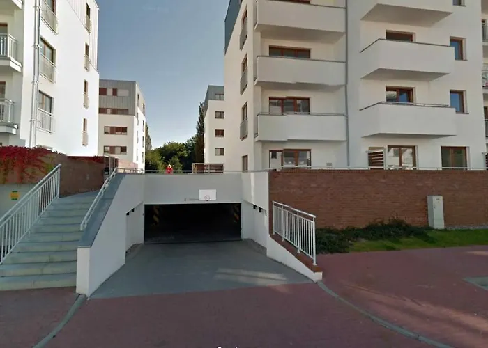 Platan Tower Baltic & 슈비노우이스쳬